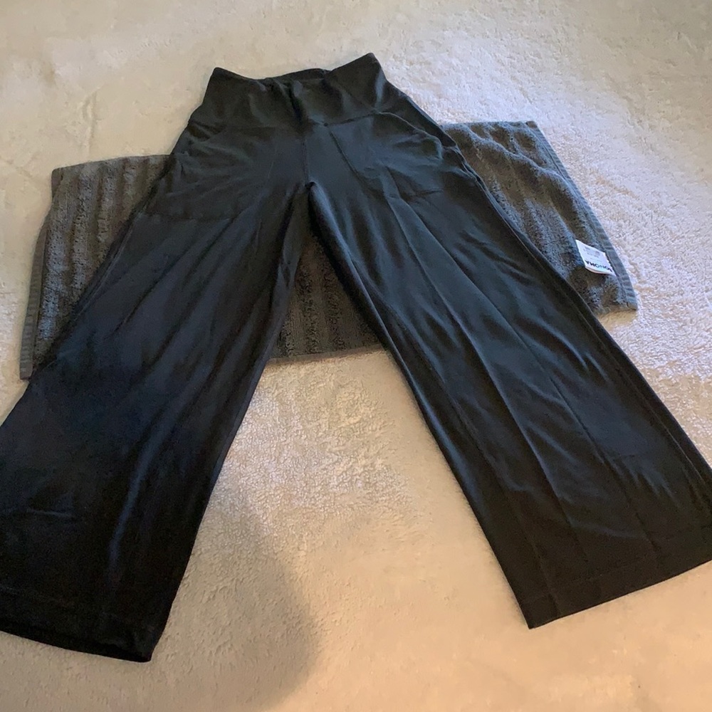 Grey Align cropped flare leggings.